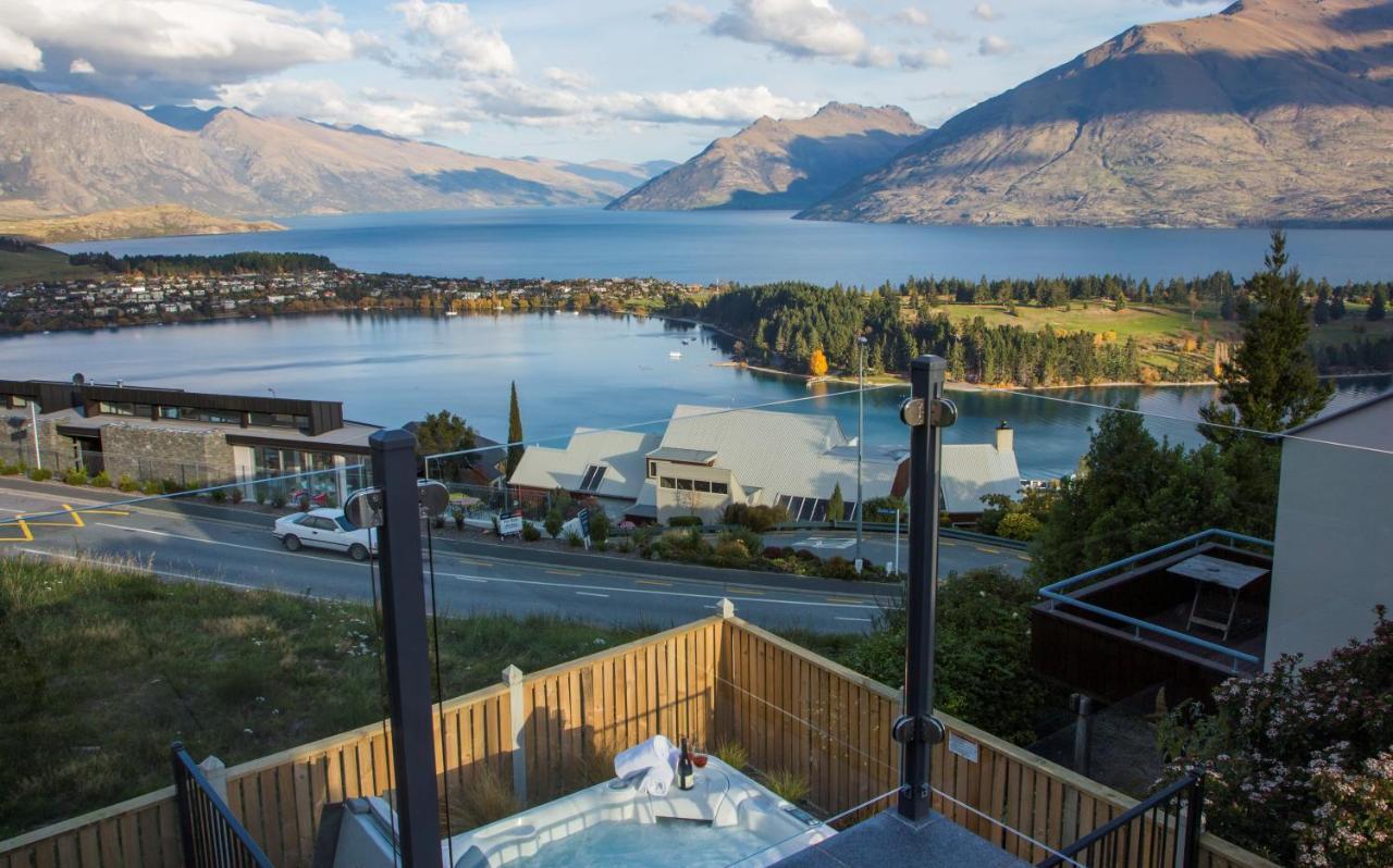 London Lane Villa Queenstown Exterior photo